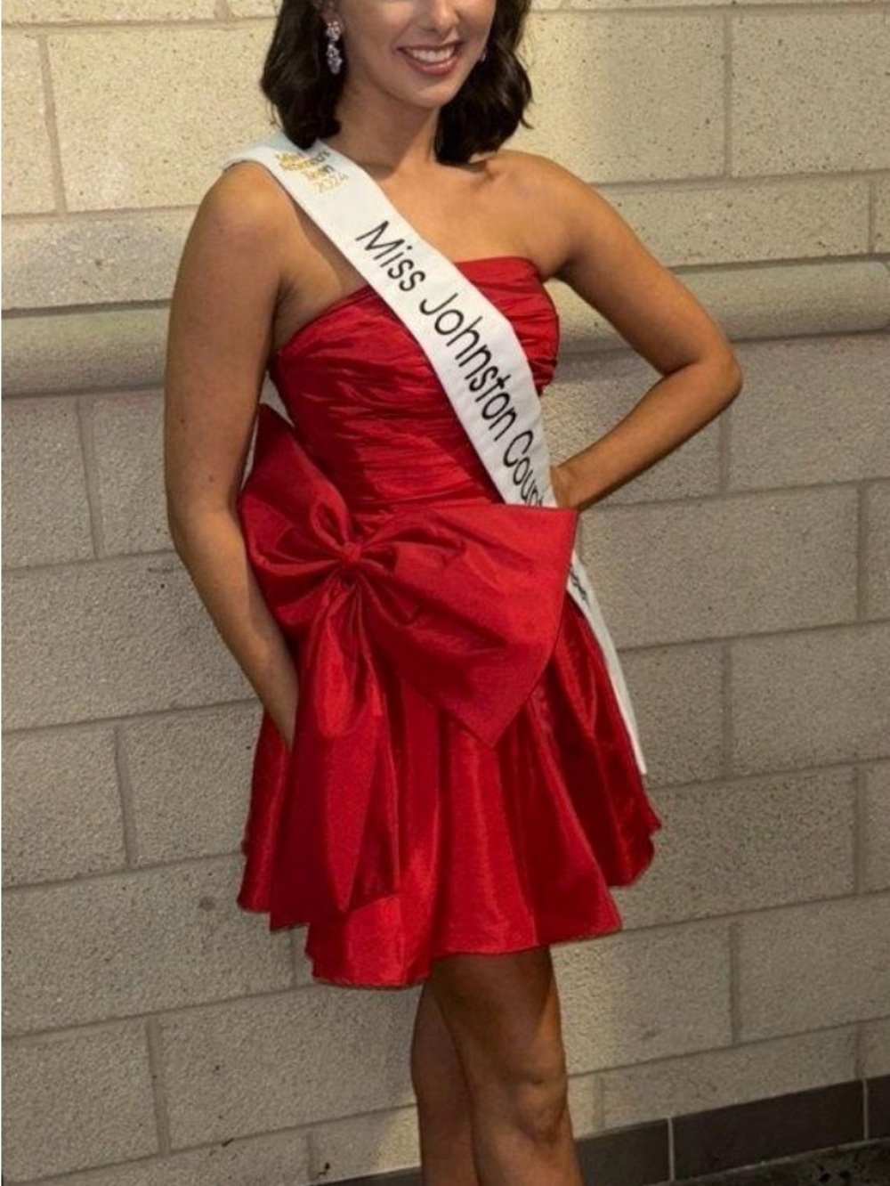 Sherri Hill Red Strapless Mini Dress with Oversized Bow